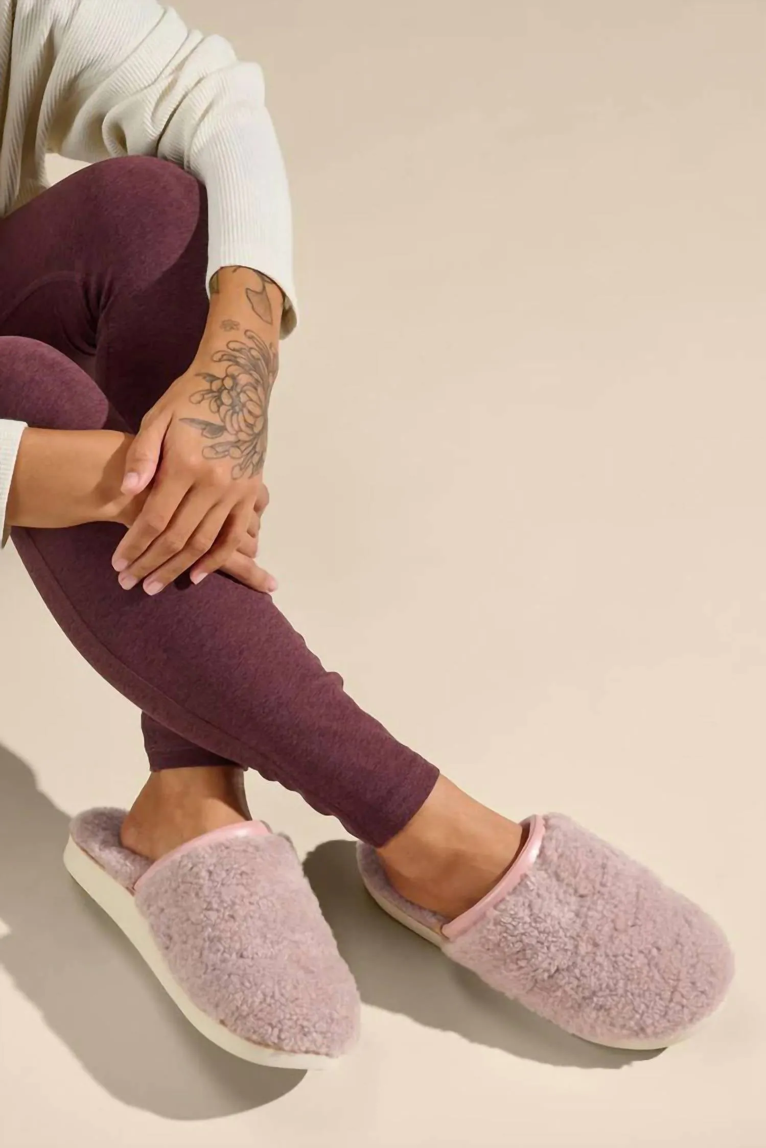 Women's Pupu Mua Slippers In Pink Sea Salt
