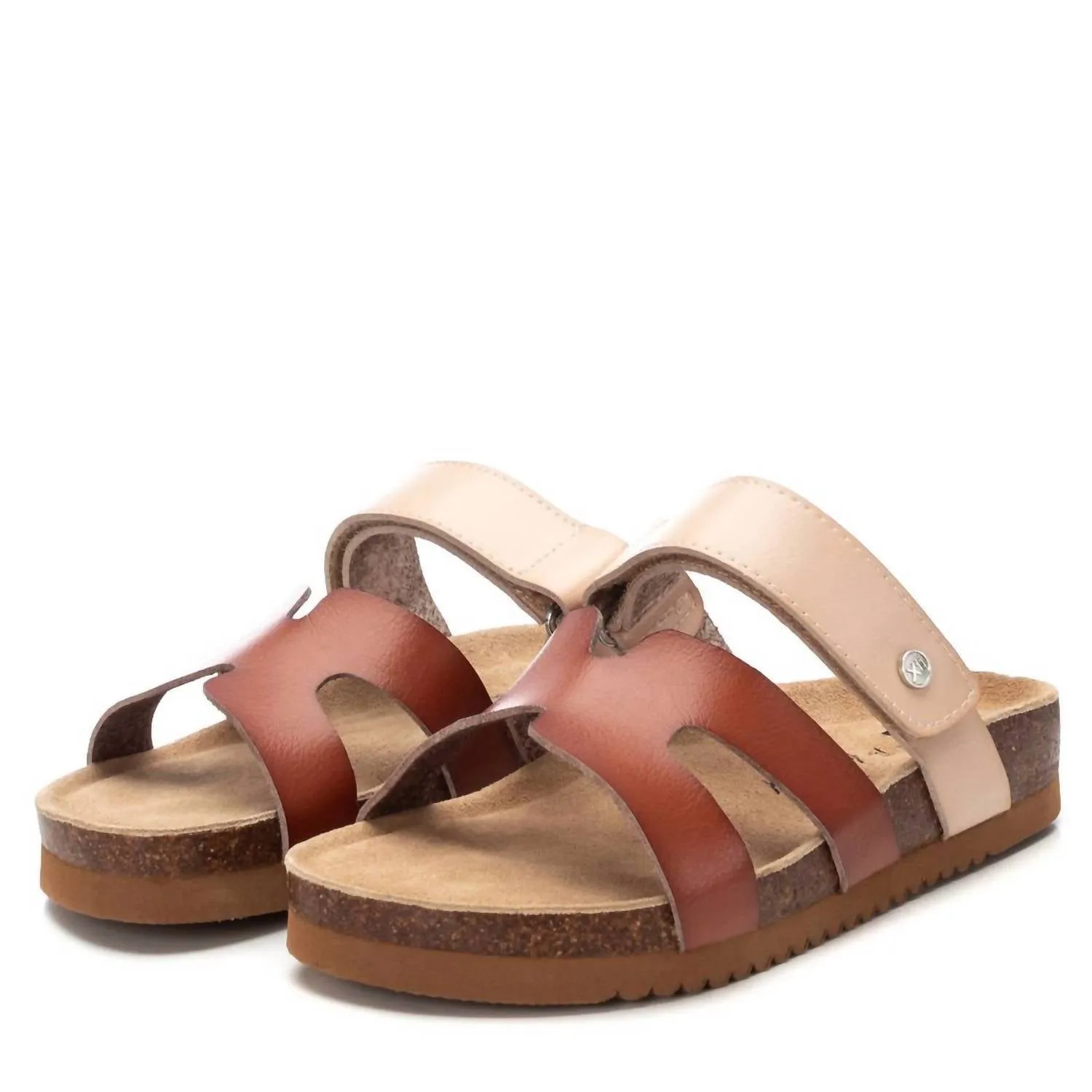 Women's Slippers In Camel